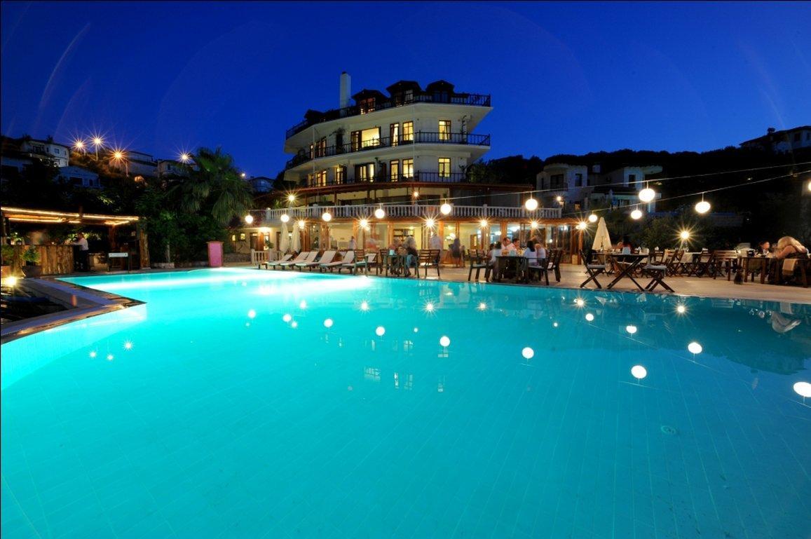 Club Hotel Barbarossa Kaş Logo fotografie